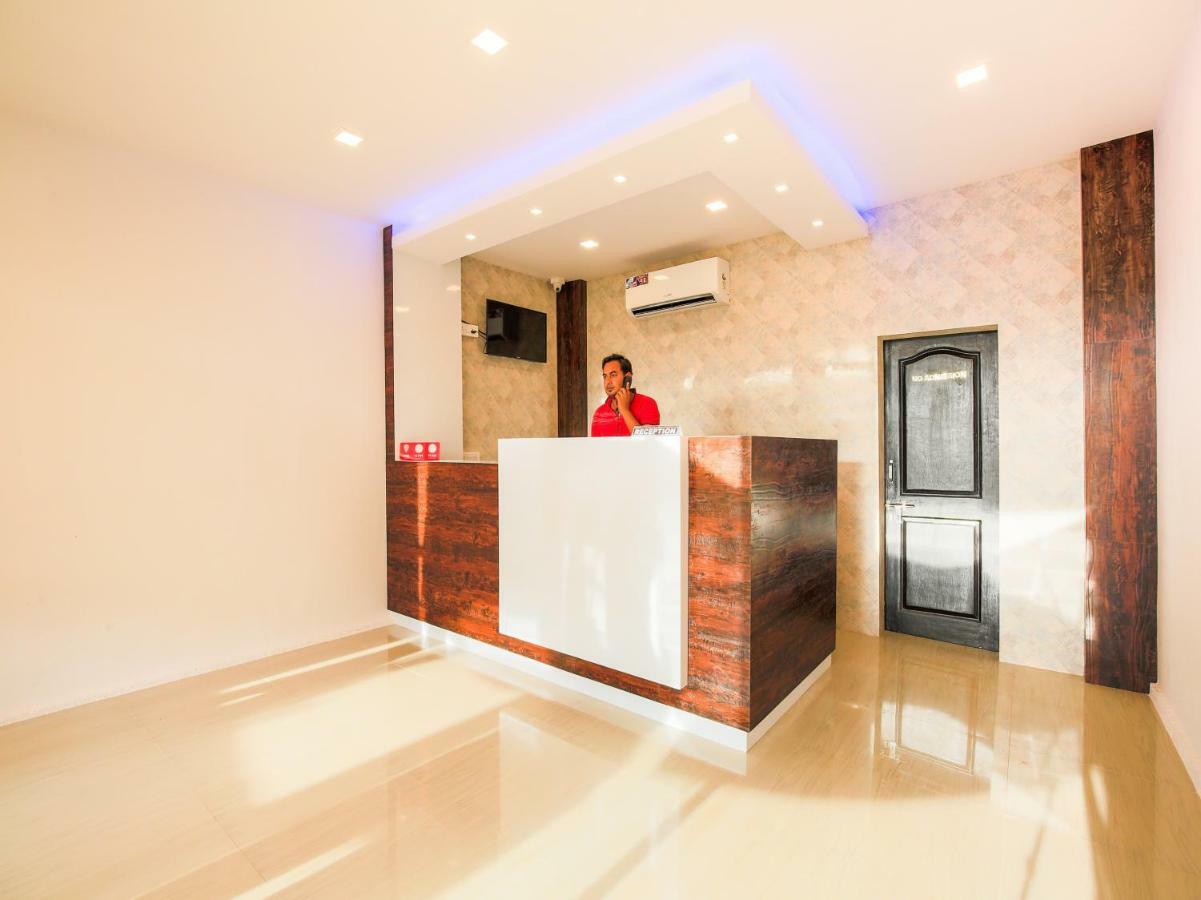 Oyo 16582 Oshin Holiday Care Hotel มัดกอน ภายนอก รูปภาพ