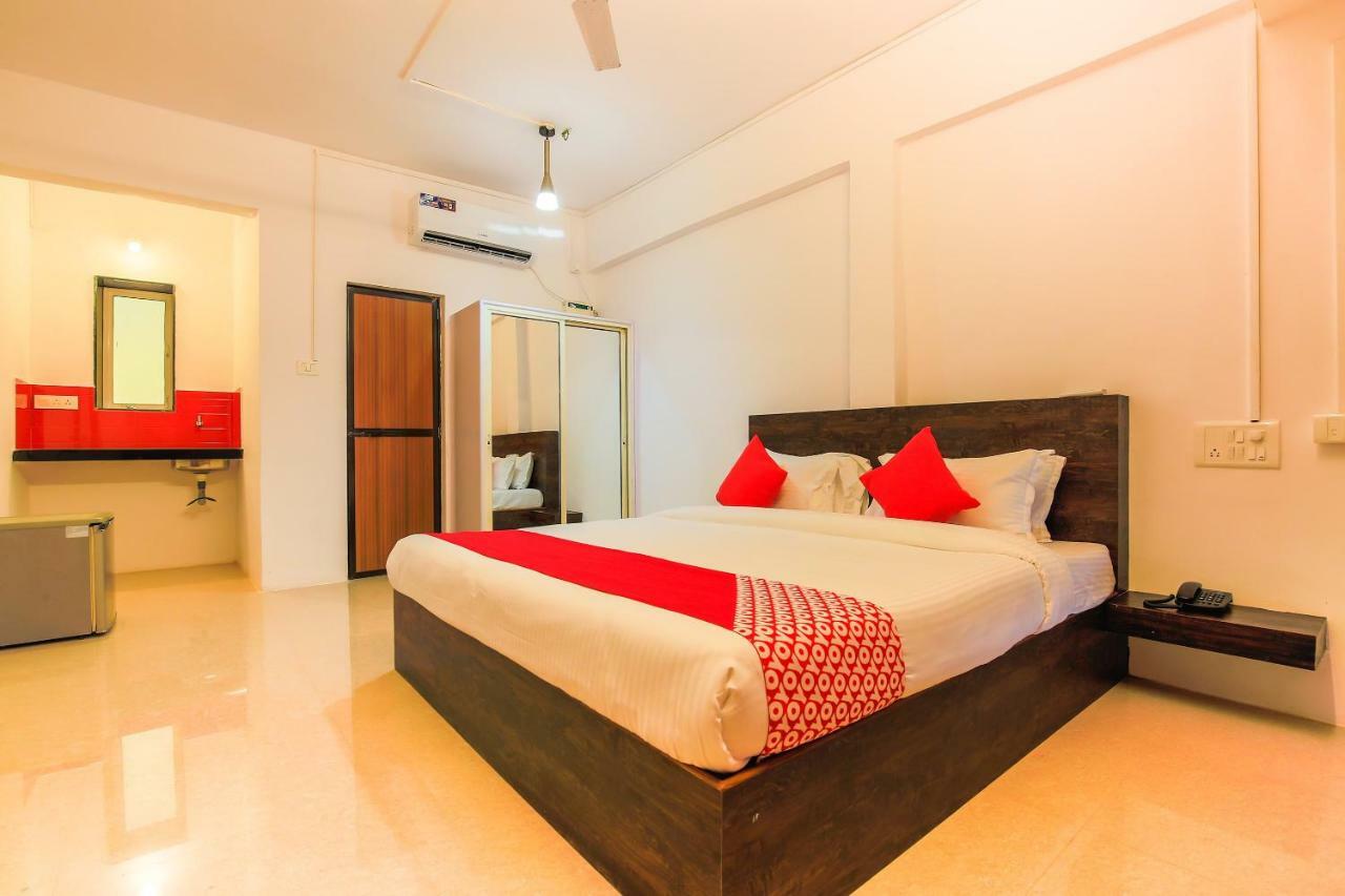 Oyo 16582 Oshin Holiday Care Hotel มัดกอน ภายนอก รูปภาพ