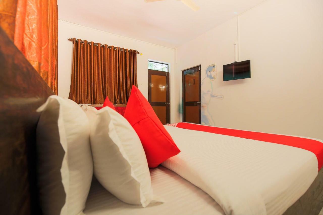 Oyo 16582 Oshin Holiday Care Hotel มัดกอน ภายนอก รูปภาพ